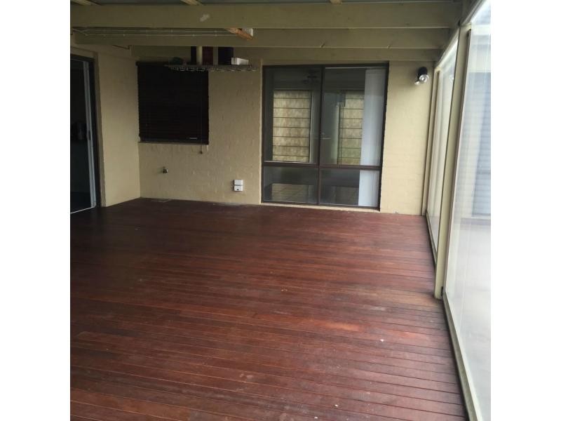 11 Seebeck Drive, Narre Warren South VIC 3805