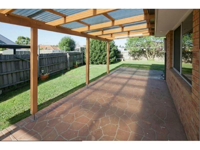 24 Strathaird Drive, Narre Warren South VIC 3805