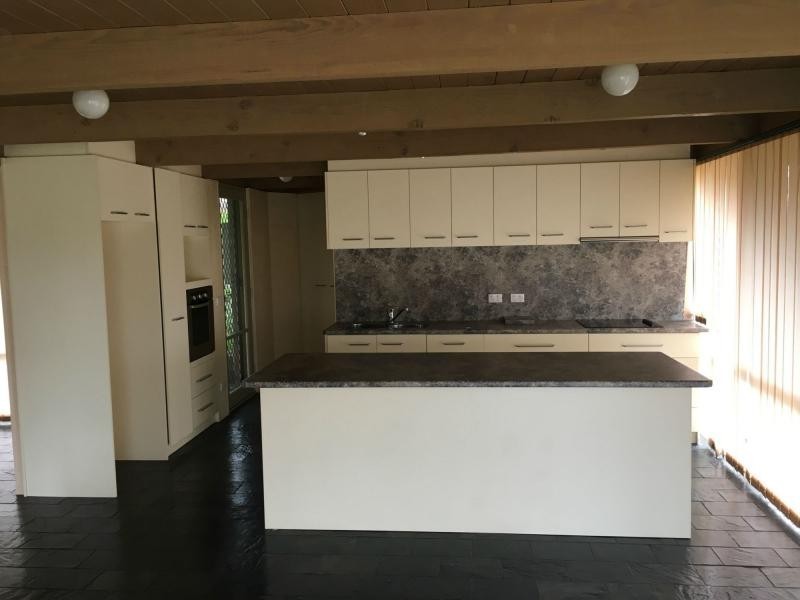 27 Frederick Rise, Narre Warren South VIC 3805