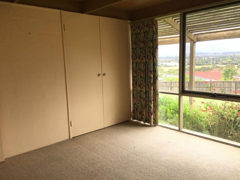 27 Frederick Rise, Narre Warren South VIC 3805