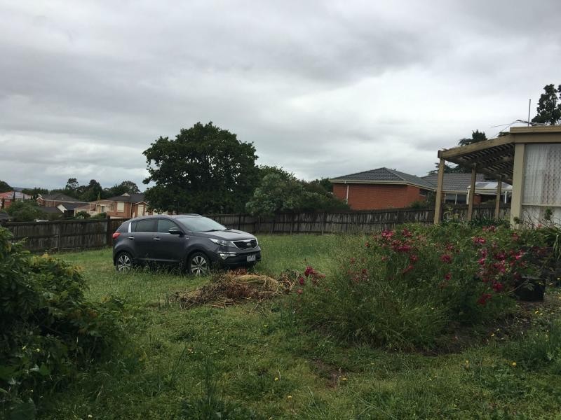 27 Frederick Rise, Narre Warren South VIC 3805