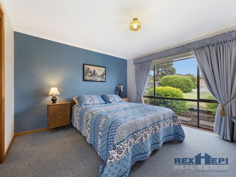 7 Thanos Court, Hallam VIC 3803