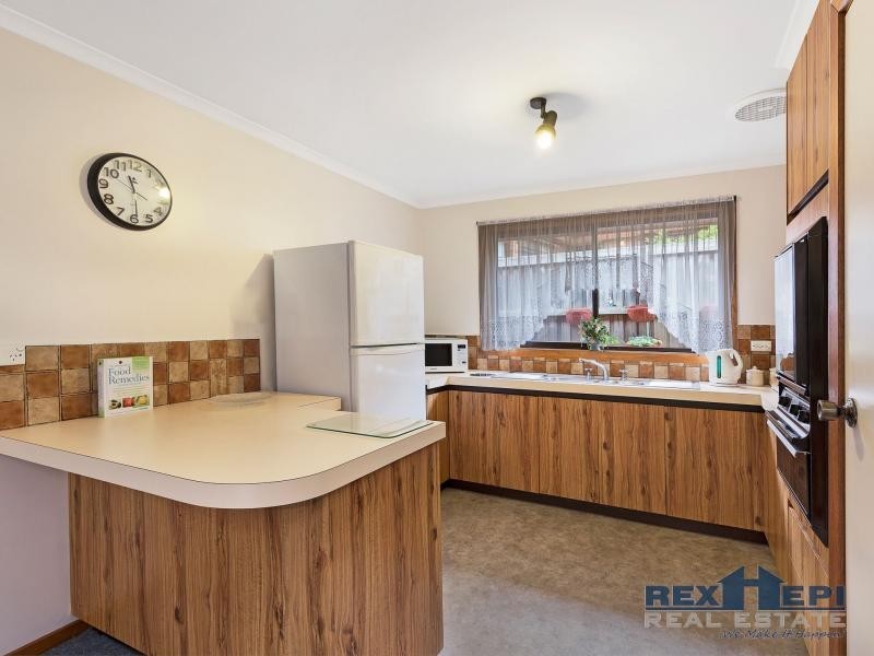 7 Thanos Court, Hallam VIC 3803