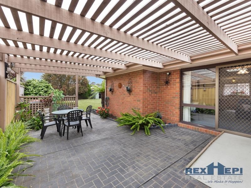 7 Thanos Court, Hallam VIC 3803