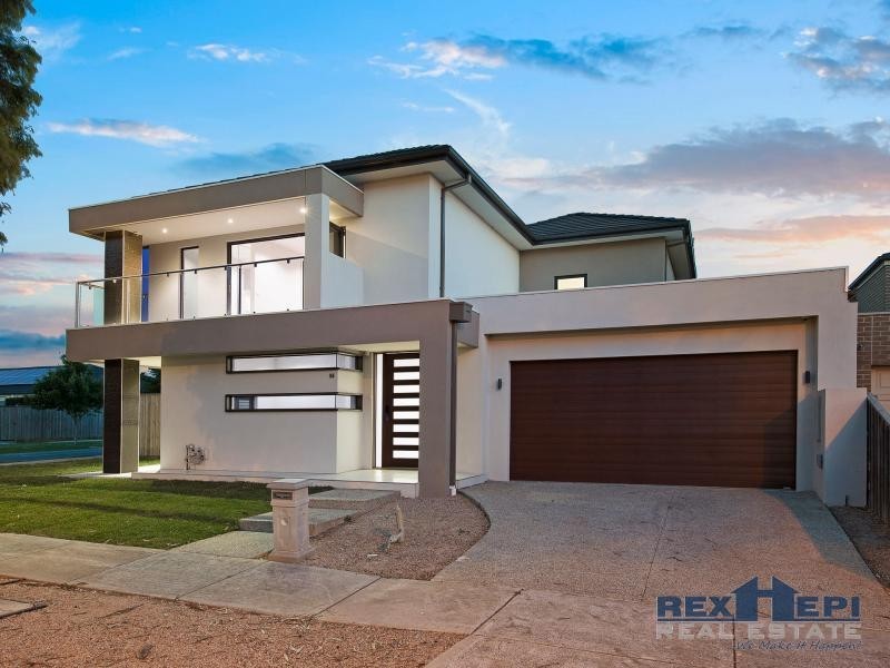 36 Kirrabilli Parade, Berwick VIC 3806