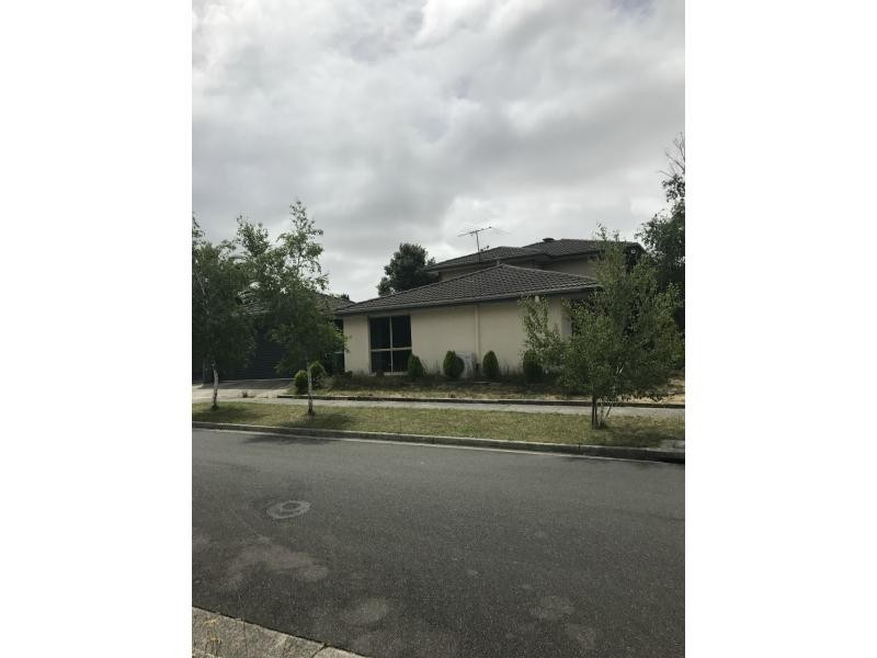 44 Springfield Drive, Narre Warren VIC 3805