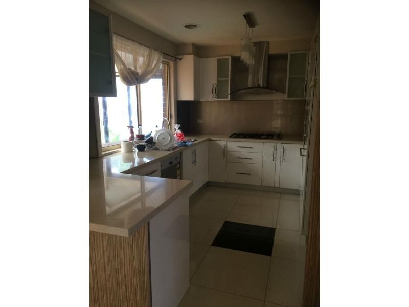 19 Beckington Crescent, Hampton Park VIC 3976