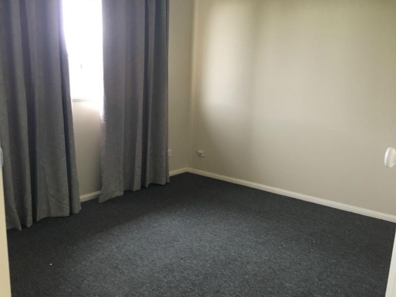 12 Montrose Way, Cranbourne West VIC 3977