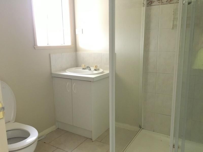 12 Montrose Way, Cranbourne West VIC 3977