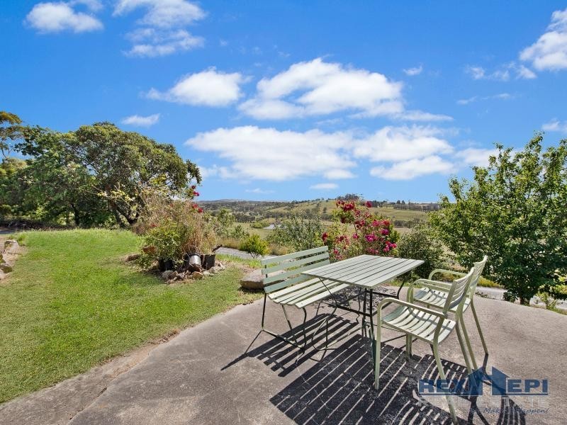 555 Belgrave Hallam Road, Lysterfield VIC 3156