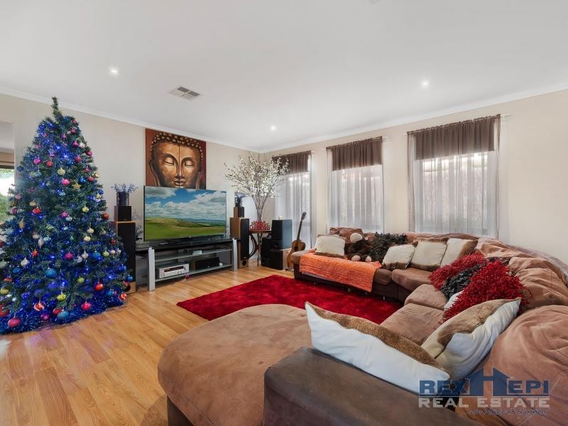 51 Tomasetti Crescent, Narre Warren VIC 3805