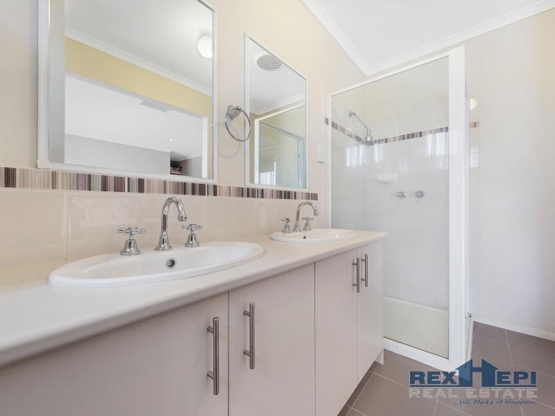 51 Tomasetti Crescent, Narre Warren VIC 3805