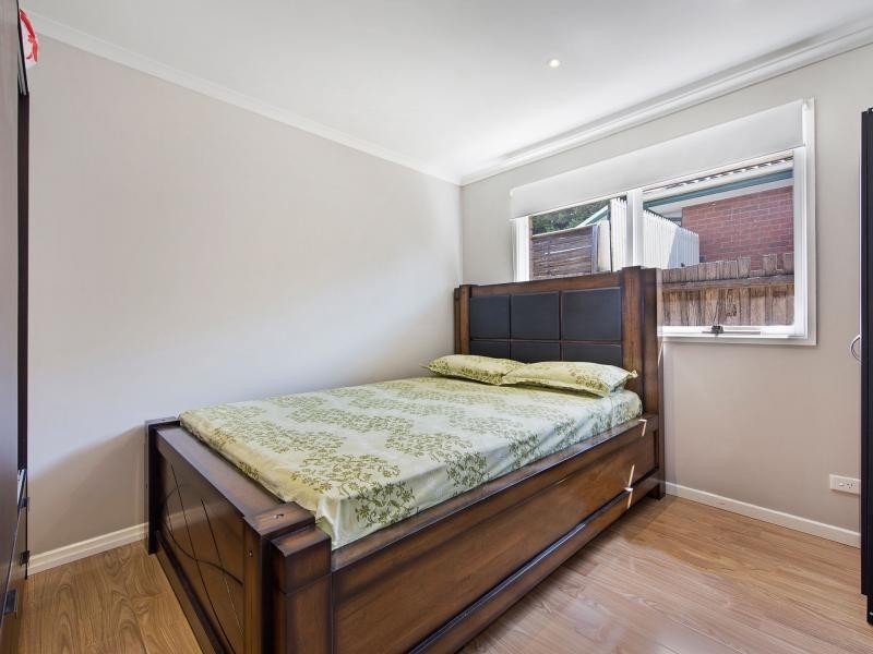 8 Simon Court, Hampton Park VIC 3976