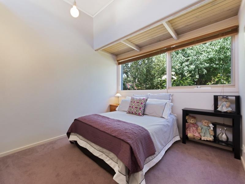 5 Fountain Drive, Narre Warren VIC 3805