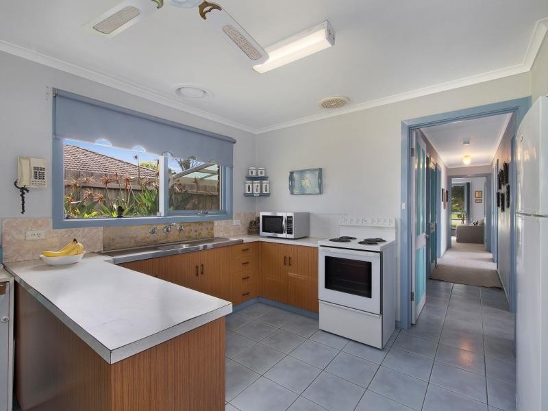 9 Strawbent Rise, Narre Warren VIC 3805