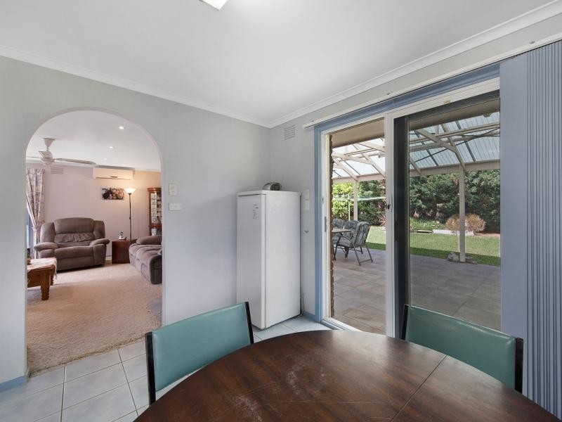 9 Strawbent Rise, Narre Warren VIC 3805