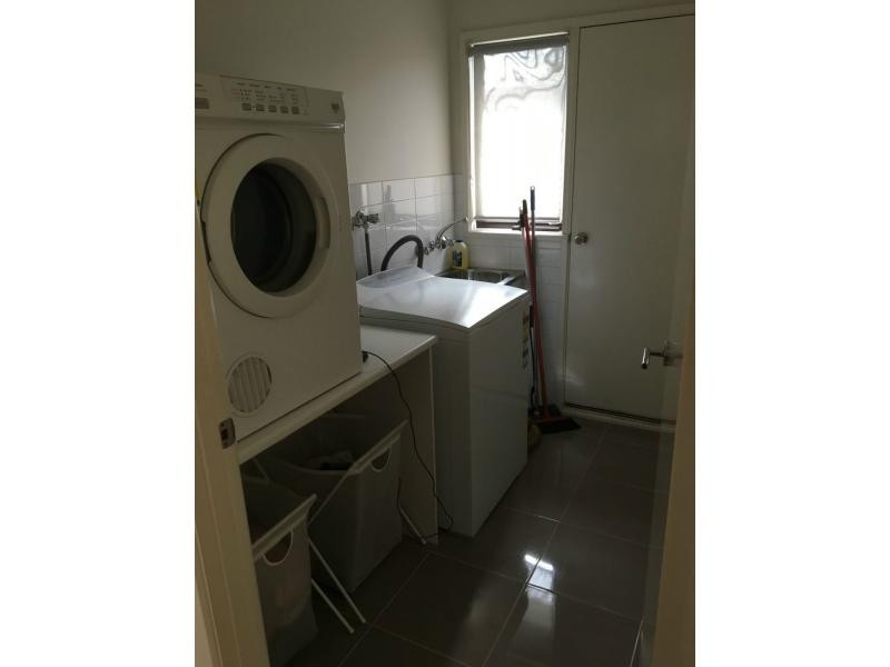 Unit 2/15-17 Kays Avenue, Hallam VIC 3803