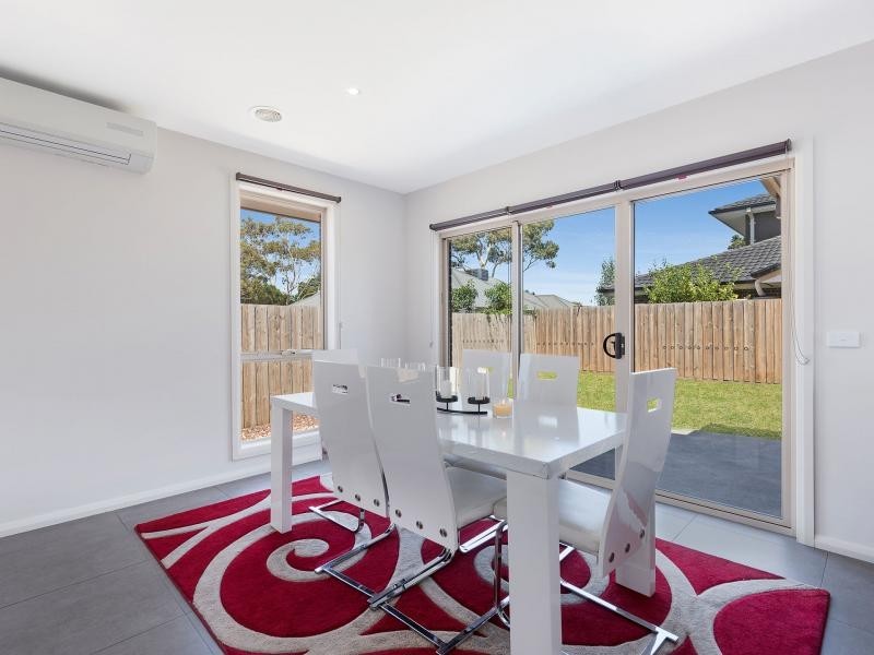 6 Aylesbury Court, Hampton Park VIC 3976