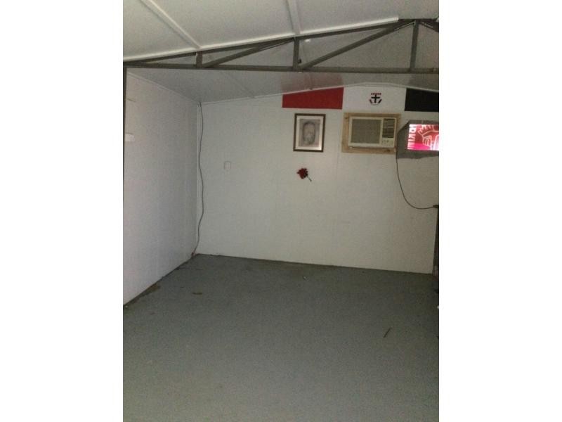 38 Gipps Crescent, Cranbourne North VIC 3977