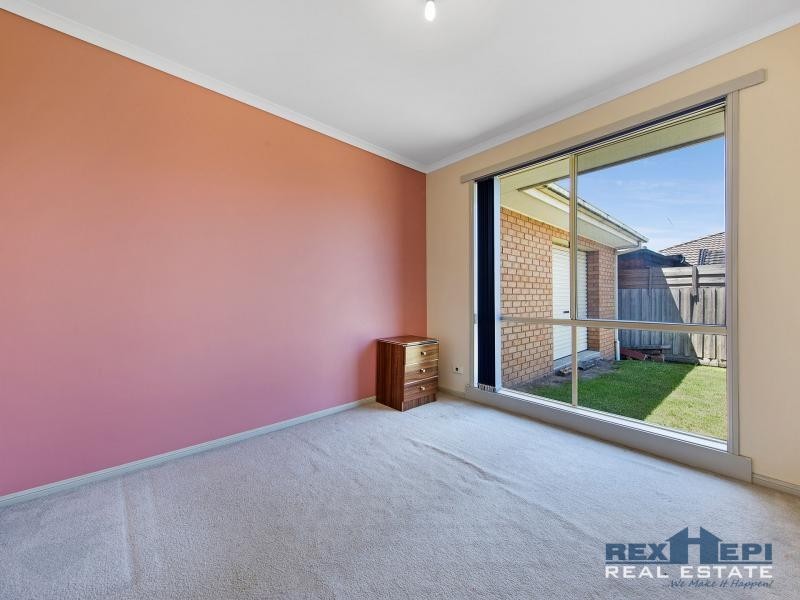 23 Karoonda Way, Hampton Park VIC 3976