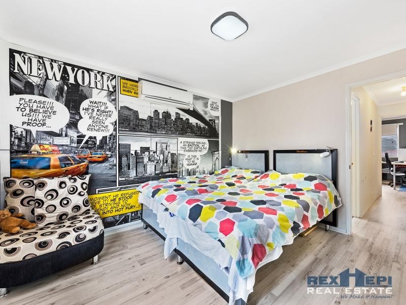 28 Karoonda Way, Hampton Park VIC 3976