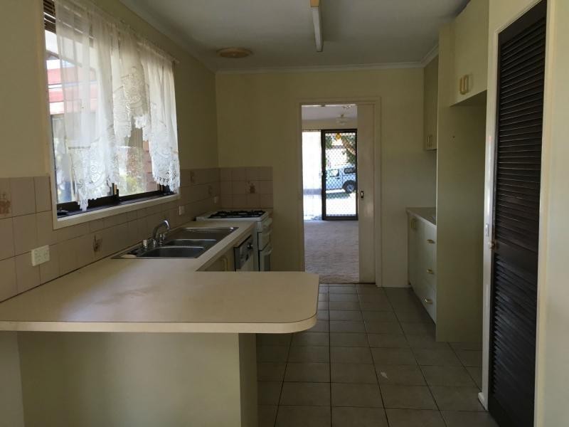 45 Fountain Drive, Narre Warren VIC 3805