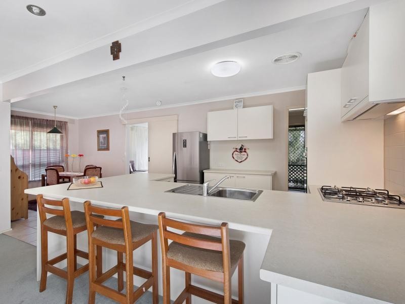28 Gunns Road, Hallam VIC 3803