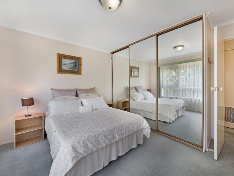 28 Gunns Road, Hallam VIC 3803