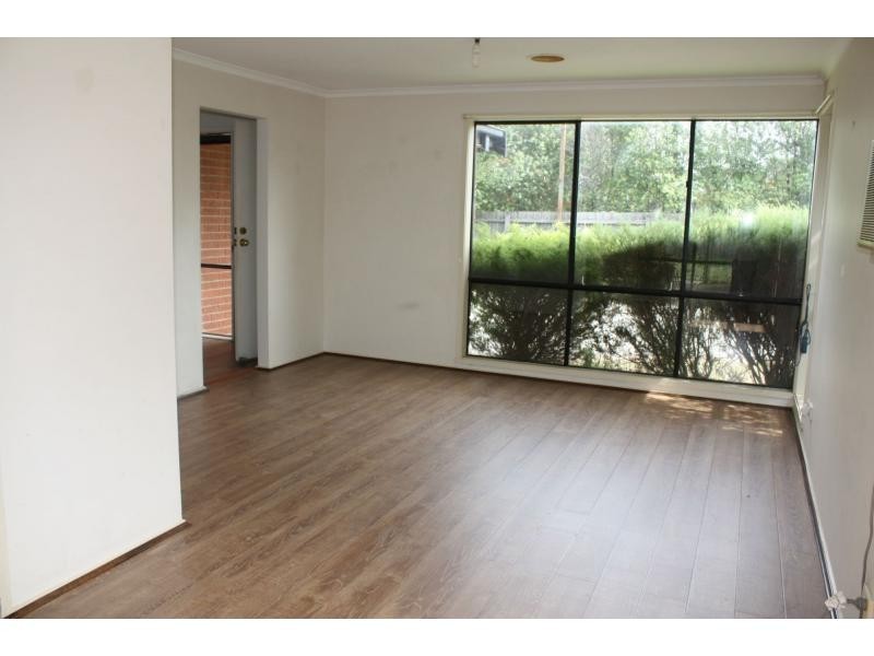 24 Gull Way, Narre Warren South VIC 3805