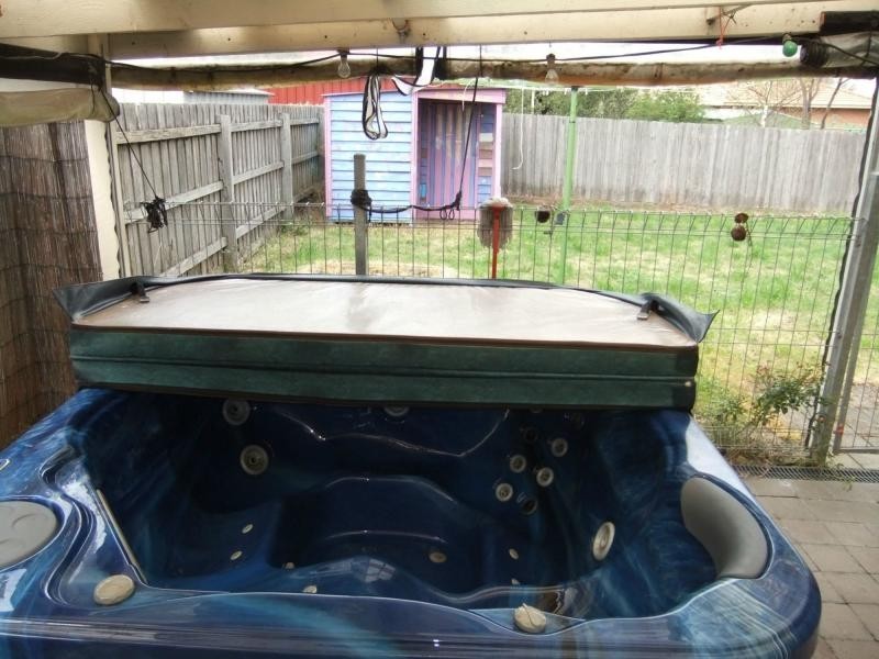 24 Gull Way, Narre Warren South VIC 3805