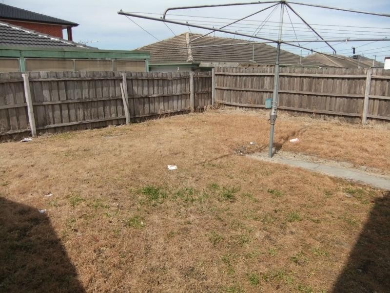 1 Haresta Avenue, Dandenong VIC 3175