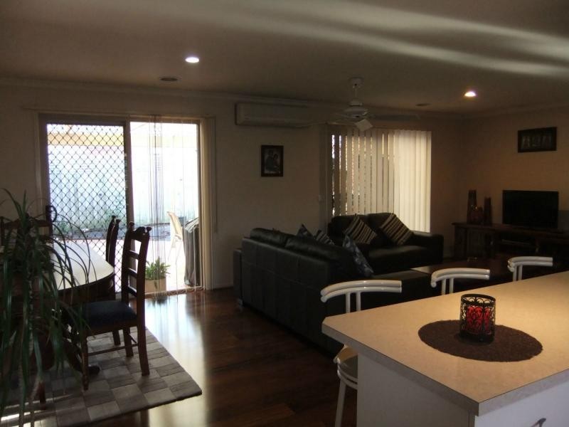 22 Bateman Grove, Hampton Park VIC 3976