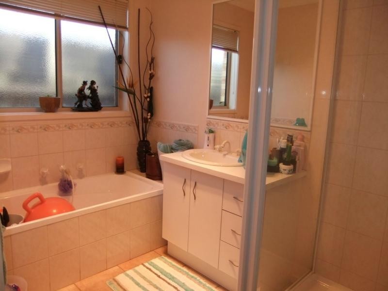 22 Bateman Grove, Hampton Park VIC 3976