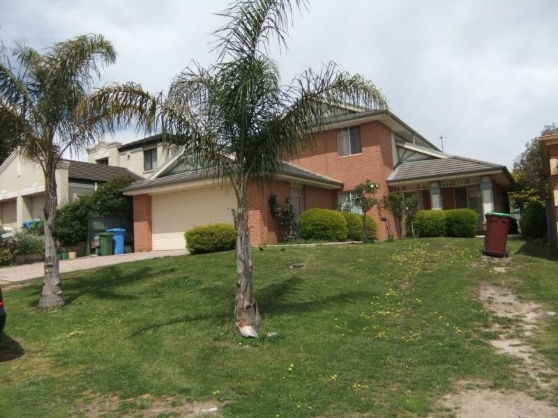 15 Canterbury Close, Narre Warren VIC 3805