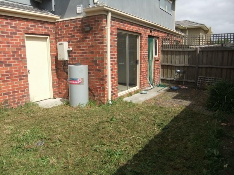 Unit 1/65-67 Potter Street, Dandenong VIC 3175