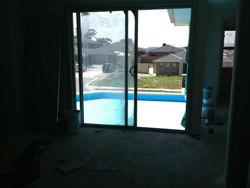 1/22 Aylesbury Court, Hampton Park VIC 3976