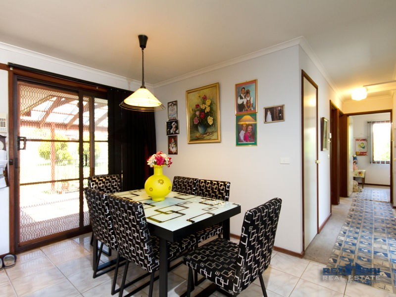 5 Edsall Close, Hampton Park VIC 3976