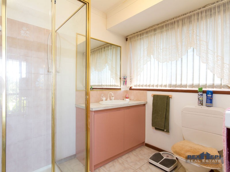 5 Edsall Close, Hampton Park VIC 3976