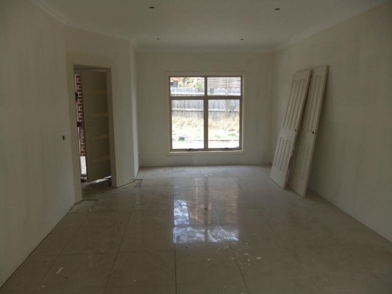 Unit 3/32 Ambrie Crescent, Noble Park VIC 3174