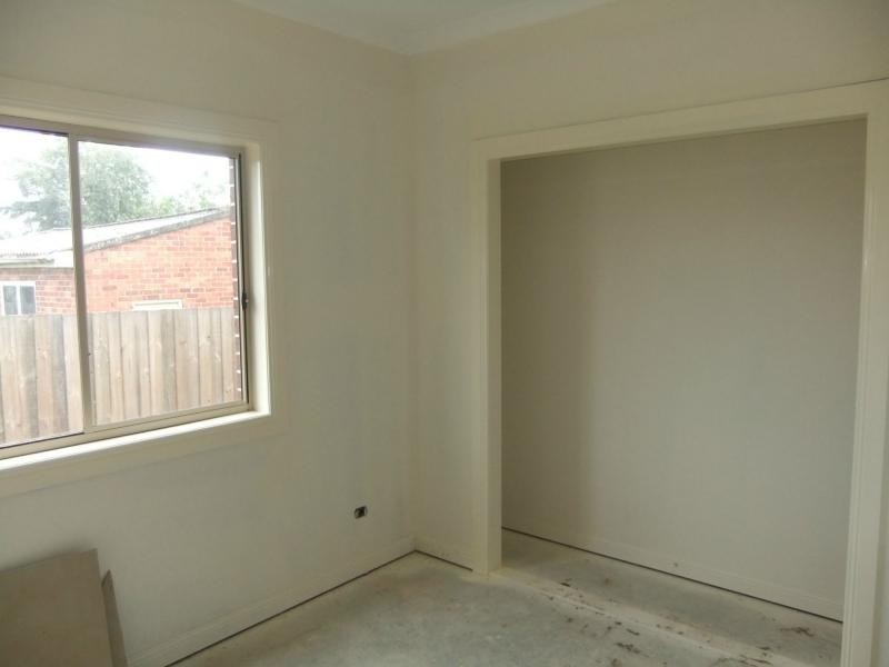 Unit 4/32 Ambrie Crescent, Noble Park VIC 3174