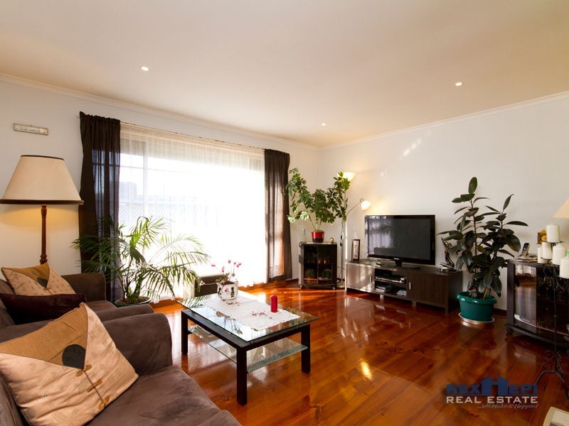 Unit 1/53 Heyington Circle, Narre Warren VIC 3805