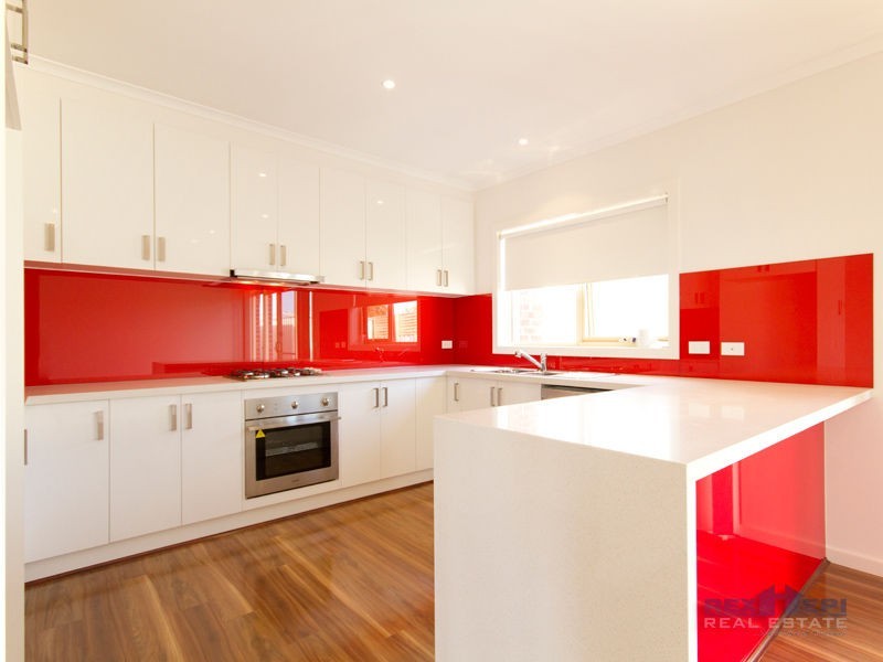 Unit 2/8 Buckeye Drive, Hallam VIC 3803