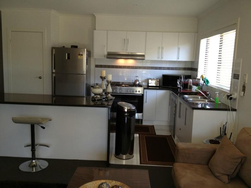 24 Nurture Avenue, Cranbourne North VIC 3977