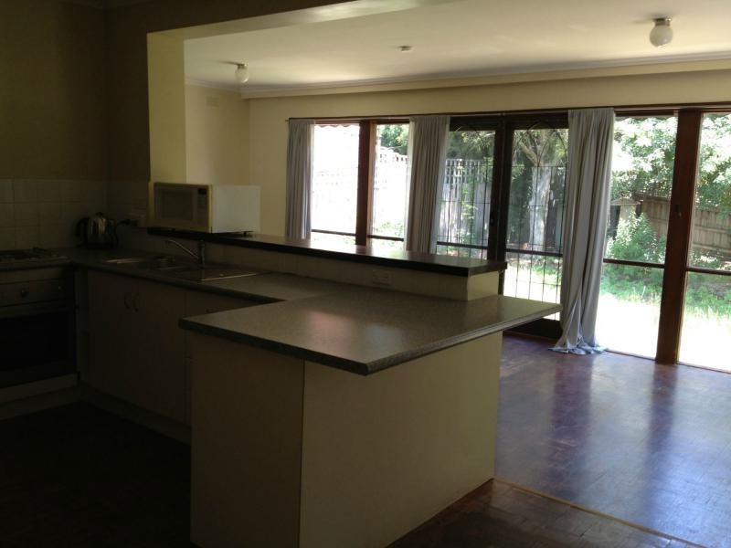 17 Beach Street, Beaumaris VIC 3193