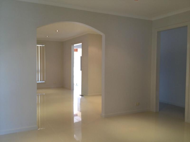 Unit 1/113 Clarendon Street, Cranbourne VIC 3977