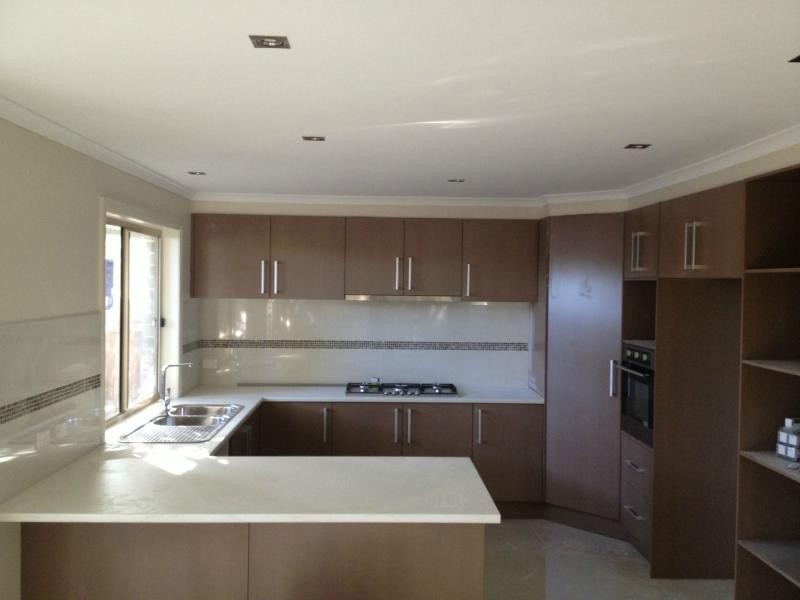 Unit 2/113 Clarendon Street, Cranbourne VIC 3977