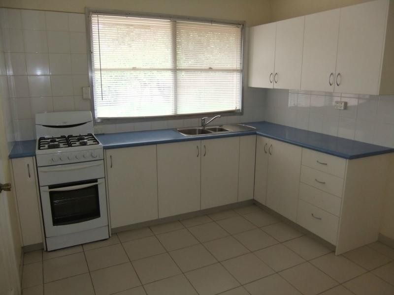 52 Pine Street, Frankston North VIC 3200