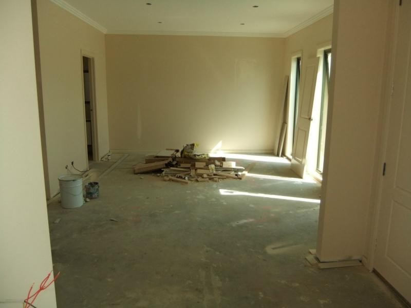 1/159 Gladstone Road, Dandenong North VIC 3175