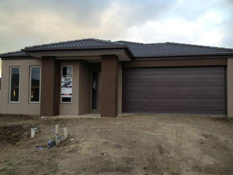 43 Warbler Street, Pakenham VIC 3810