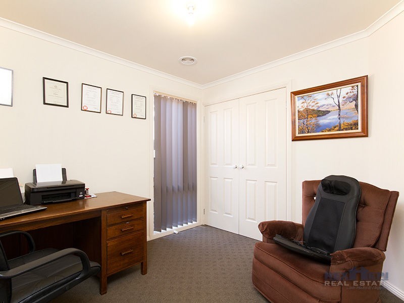 5 Jennifer Court, Pakenham VIC 3810